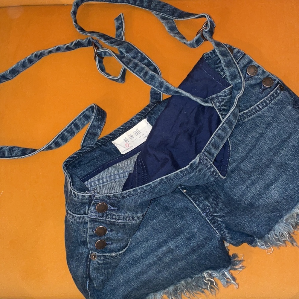 Free People ⭐️ Baggy Shortall Size 25 🌻